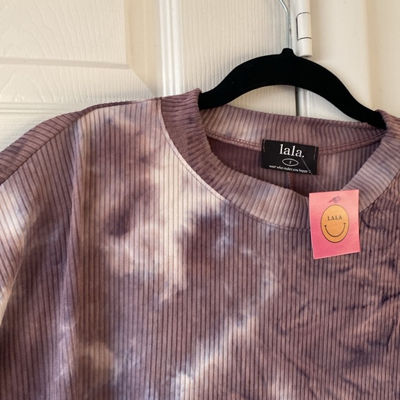 LALA Short Sleeve Tie-Dye Shirt in Purple and Cream - Picture 4 of 4